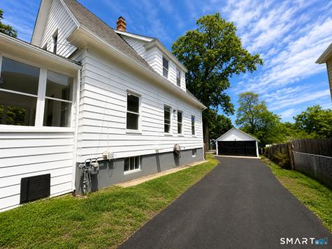 93 Stevens Avenue West Haven CT 06516