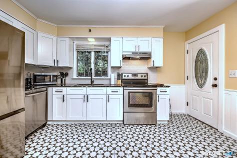 69 Bassett Road North Haven CT 06473