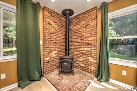 69 Bassett Road North Haven CT 06473