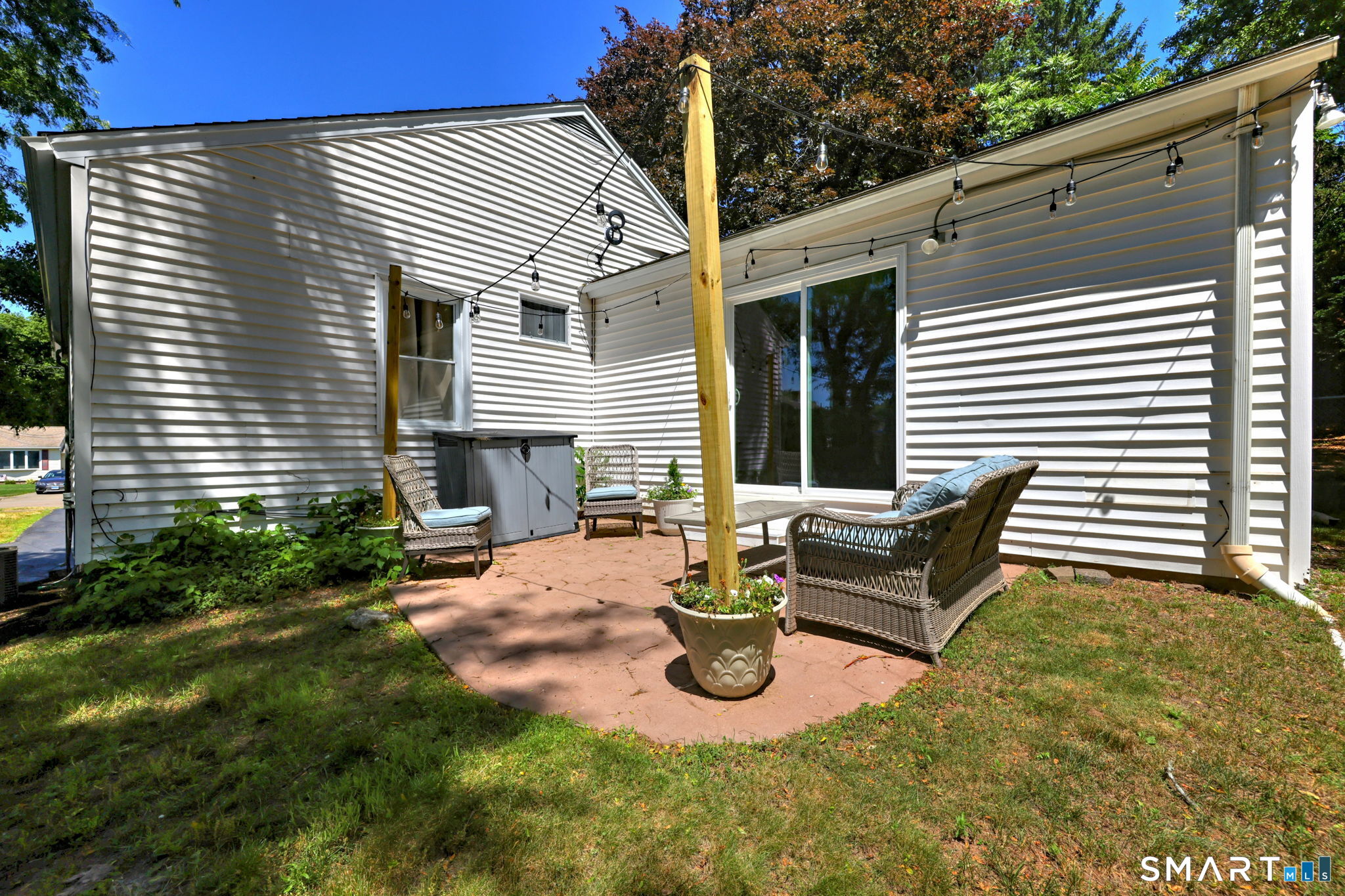 69 Bassett Road North Haven CT 06473