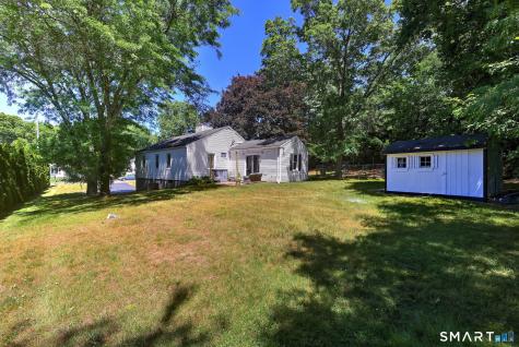 69 Bassett Road North Haven CT 06473