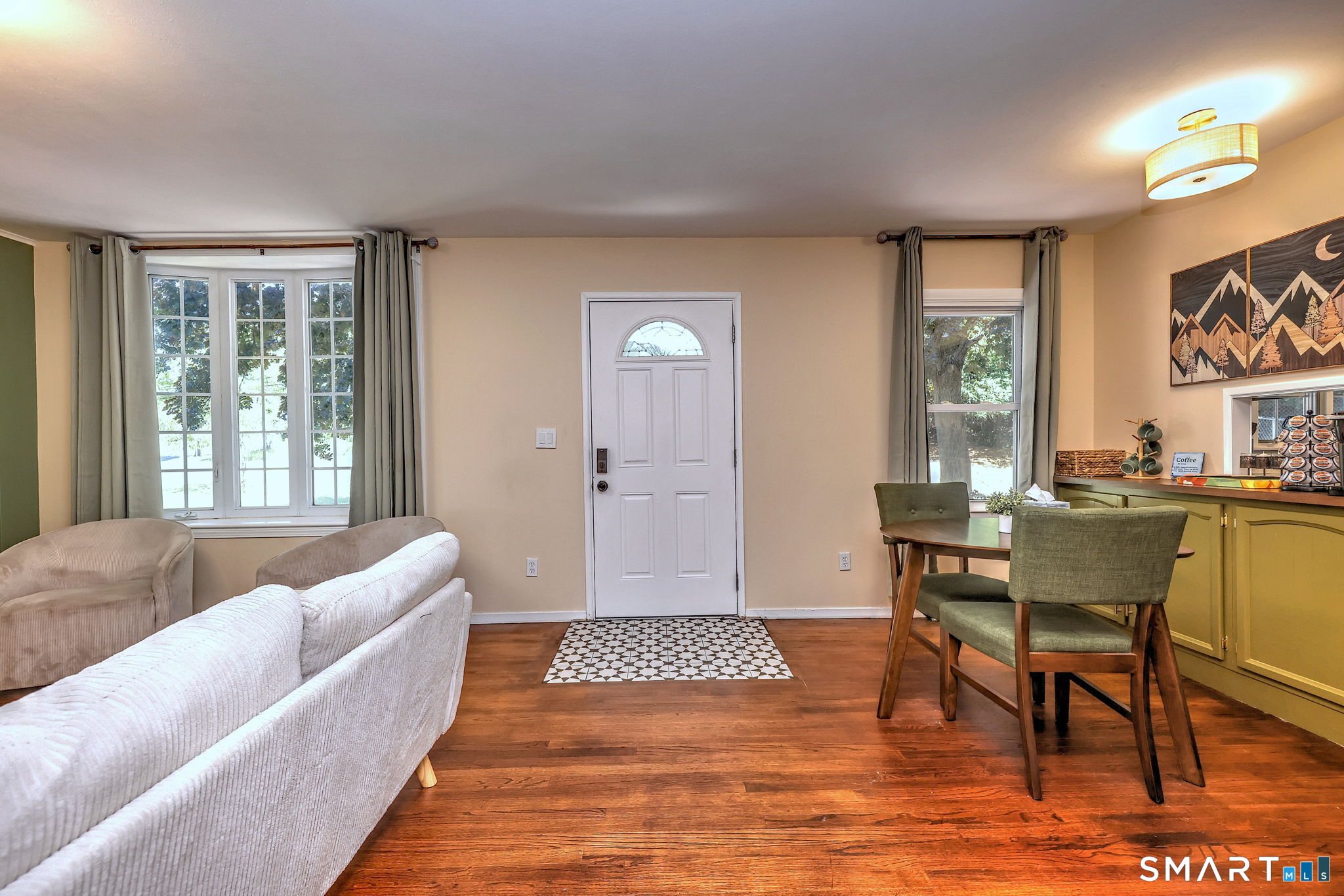 69 Bassett Road North Haven CT 06473