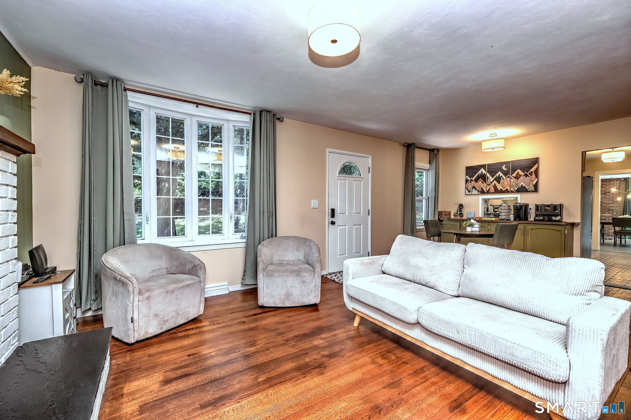 69 Bassett Road North Haven CT 06473