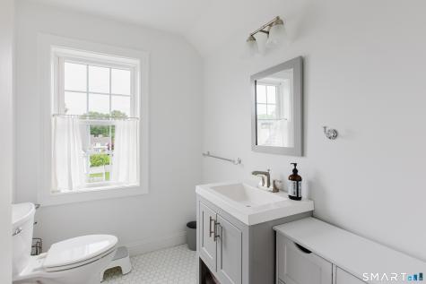 18 Charles Street Darien CT 06820