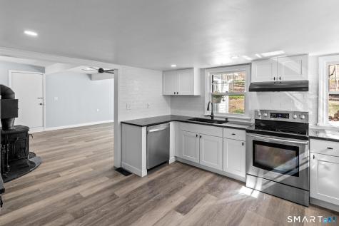 128 Machine Shop Hill Road Windham CT 06266