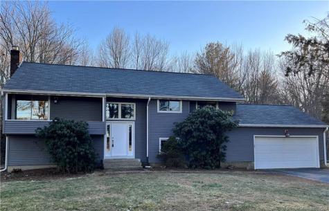 141 Hoskins Road Simsbury CT 06070
