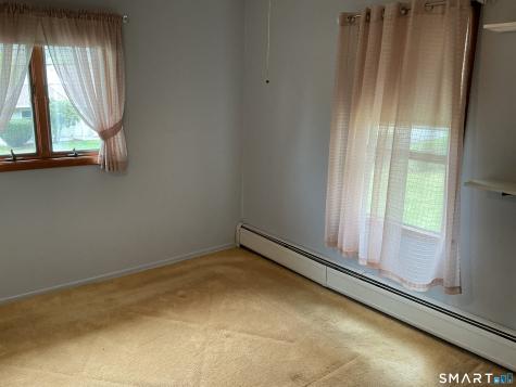 91 Beacon Manor Road Naugatuck CT 06770
