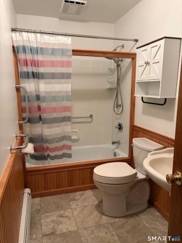 91 Beacon Manor Road Naugatuck CT 06770