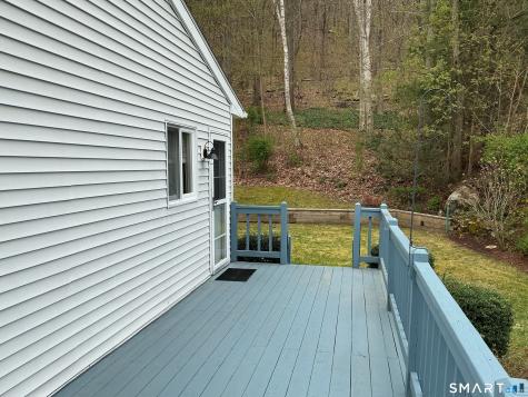 91 Beacon Manor Road Naugatuck CT 06770