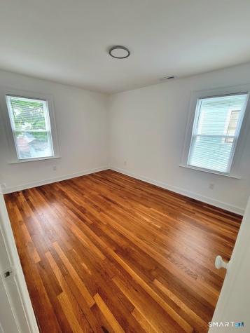 82 Helen Street Hamden CT 06514