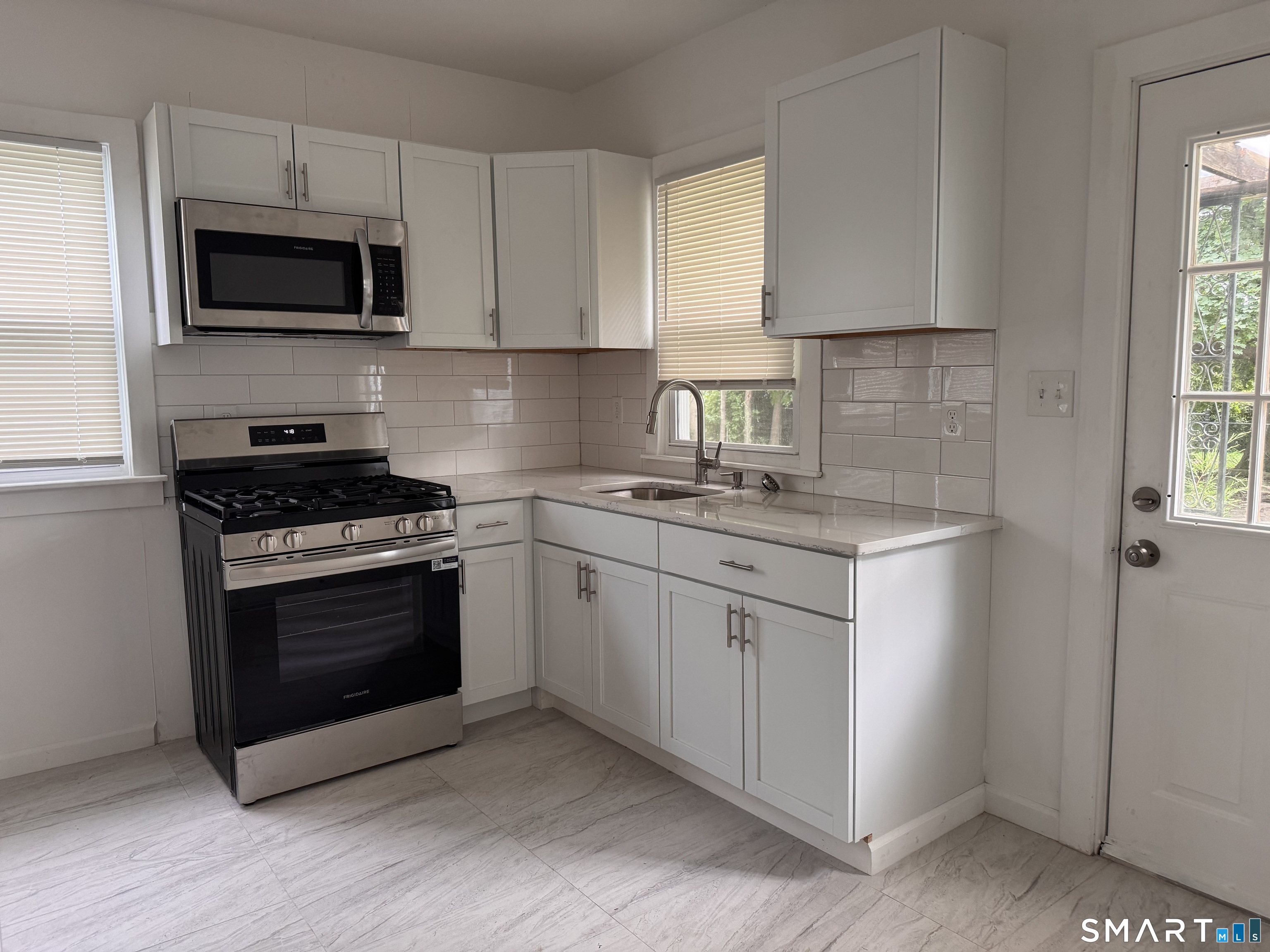 82 Helen Street Hamden CT 06514