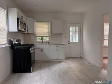 82 Helen Street Hamden CT 06514