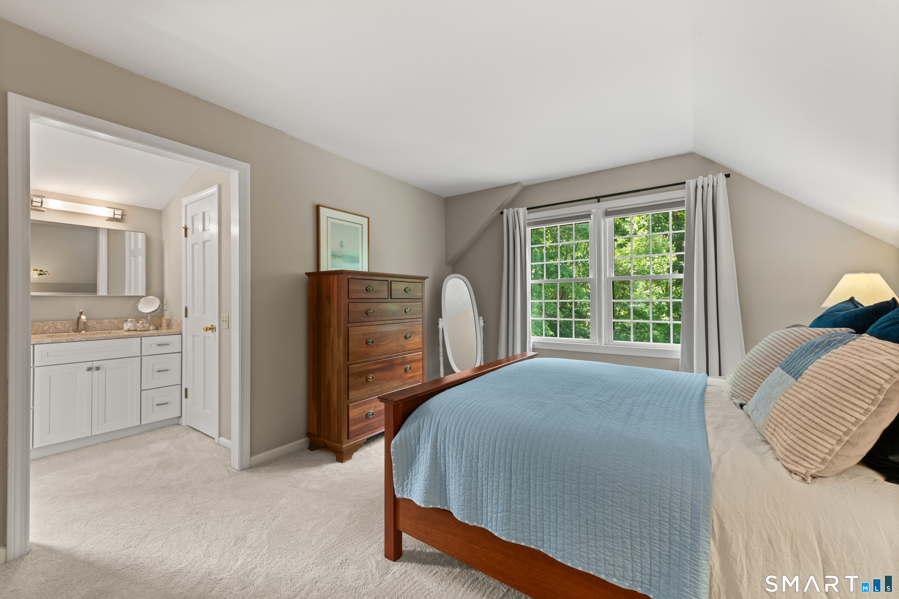 38 Clearview Drive Newtown CT 06482