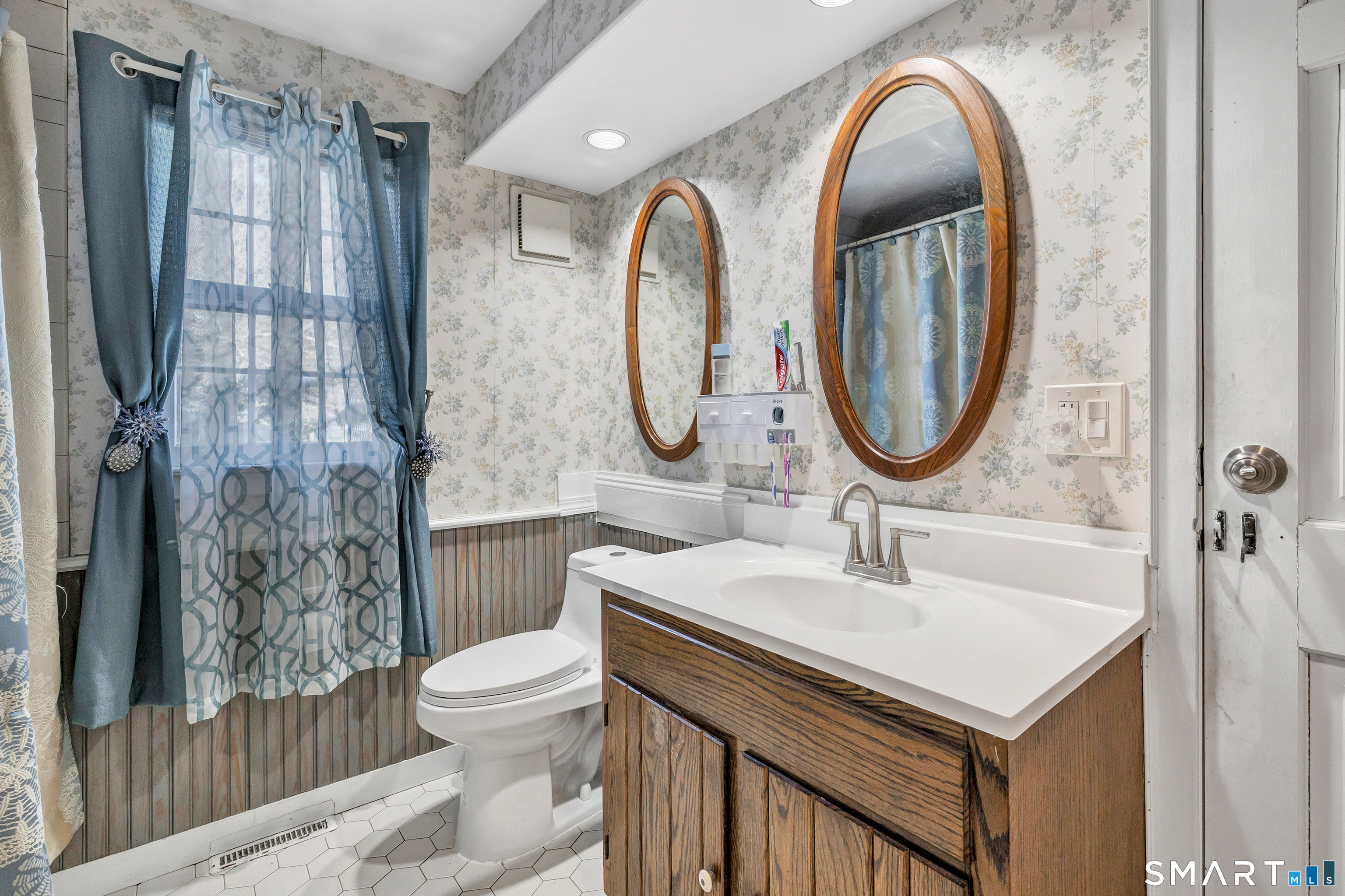 256 Nichols Avenue Shelton CT 06484