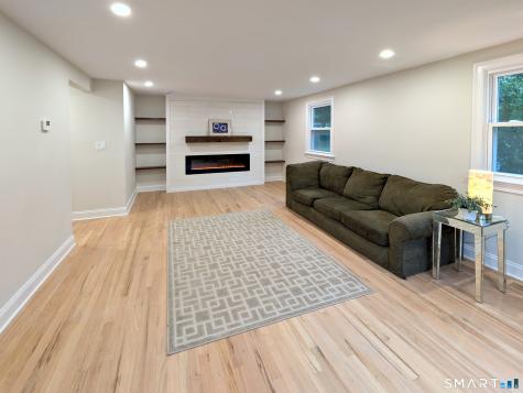 59 Noank Ledyard Road Groton CT 06355