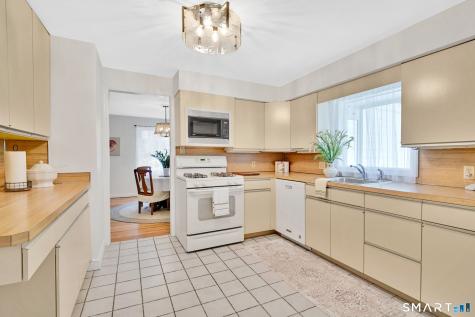 41 Sequin Road West Hartford CT 06117