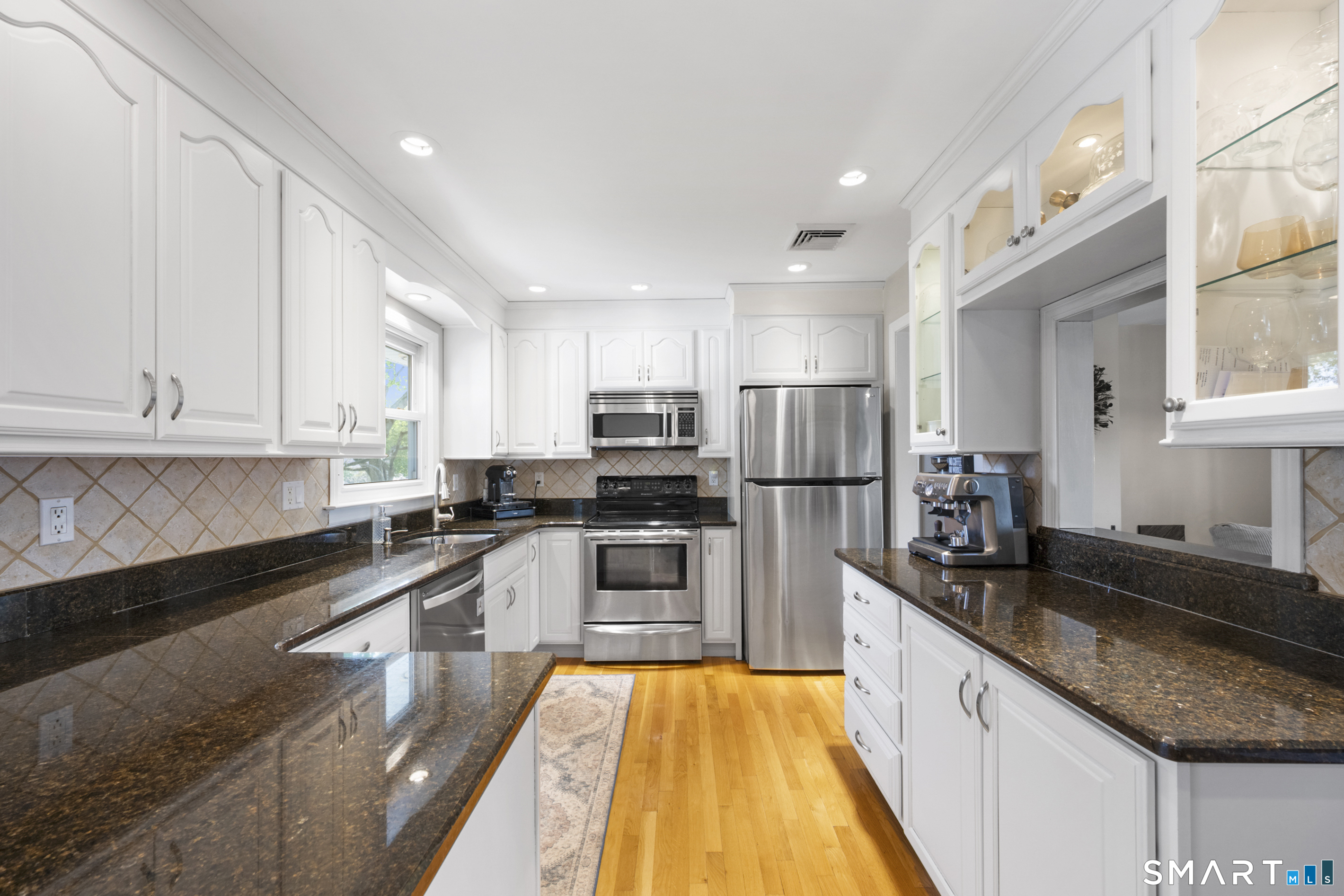 24 Heather Lane Norwalk CT 06851