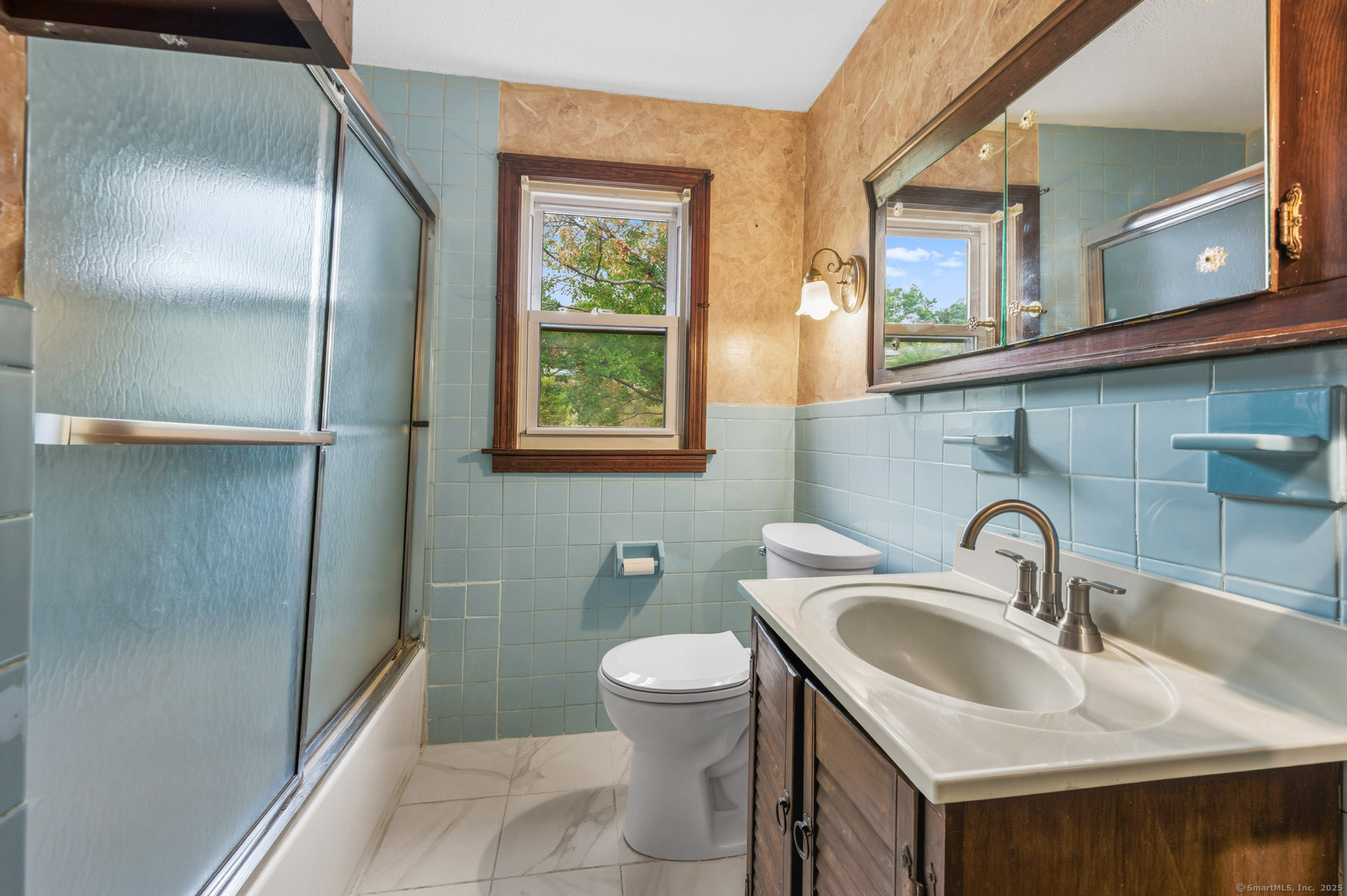 246 Main Street East Hartford CT 06118