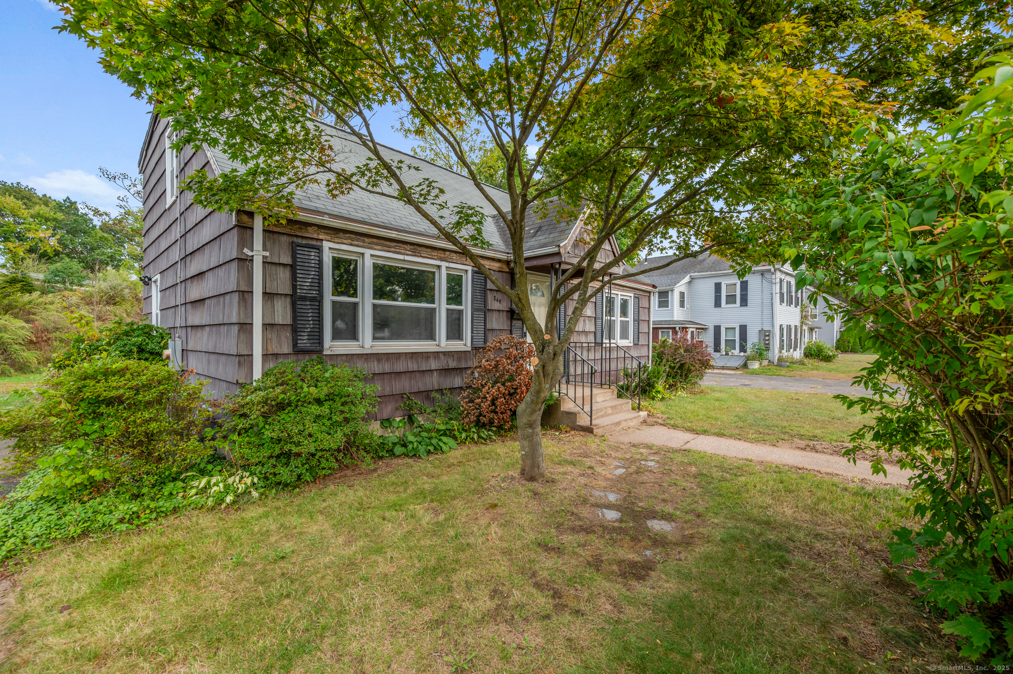 246 Main Street East Hartford CT 06118