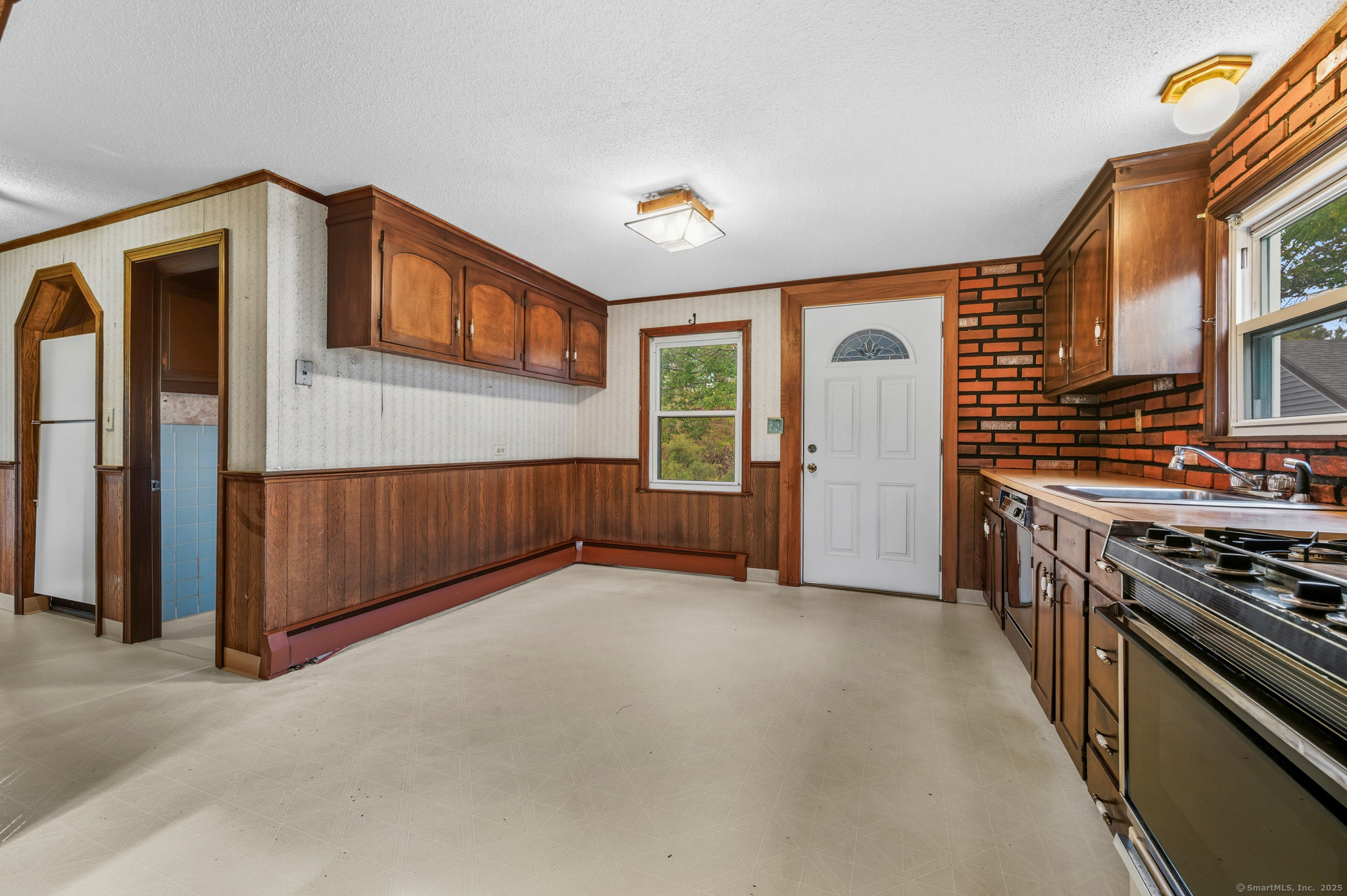 246 Main Street East Hartford CT 06118