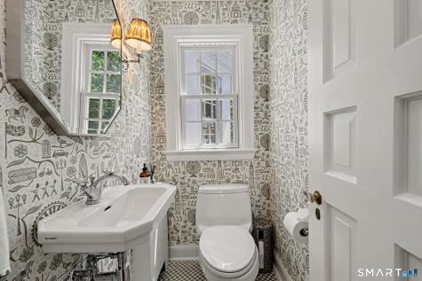 428 Laurel Road New Canaan CT 06840