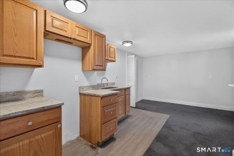 21 Edgemere Road East Haven CT 06512