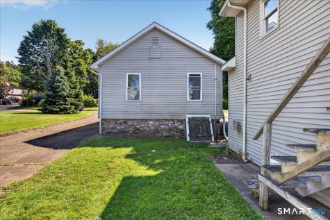 21 Edgemere Road East Haven CT 06512