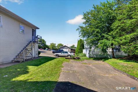 21 Edgemere Road East Haven CT 06512