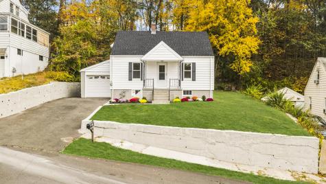 43 Coppola Terrace Derby CT 06418