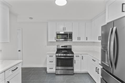 43 Coppola Terrace Derby CT 06418