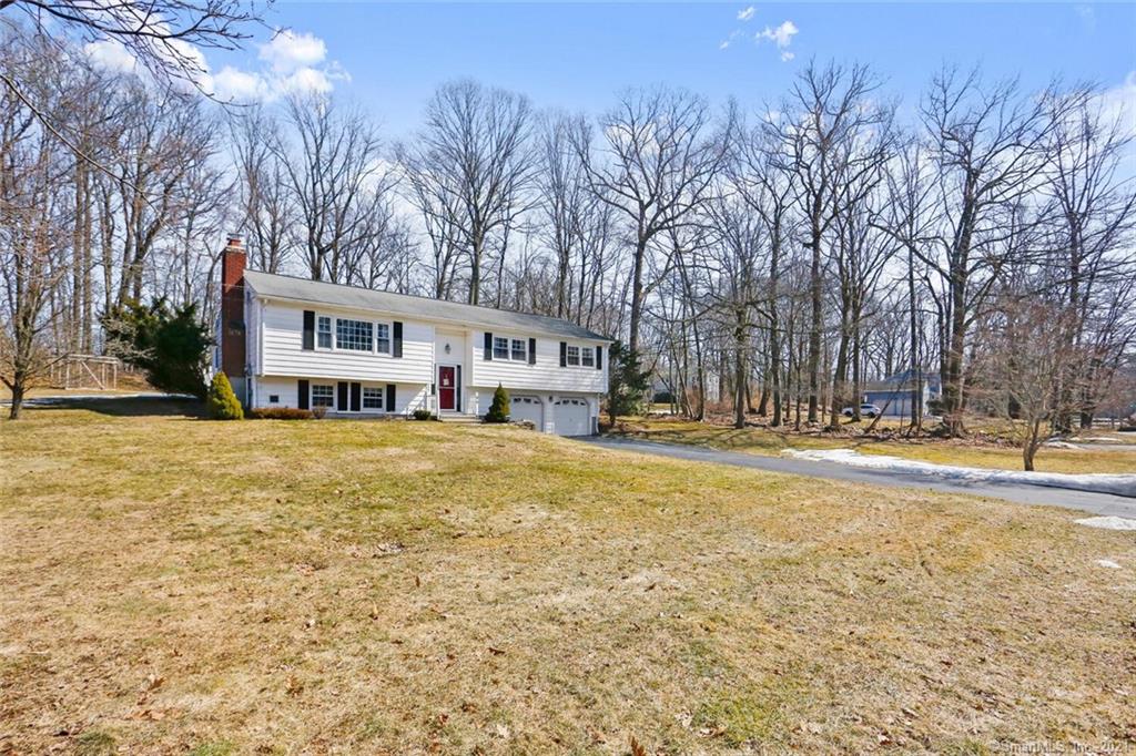 86 North Stowe Place Trumbull CT 06611