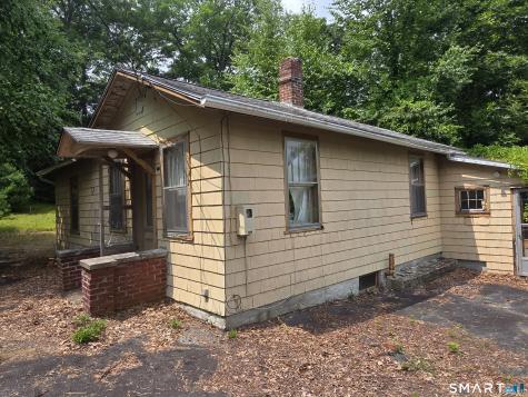 978 Voluntown Road Griswold CT 06351