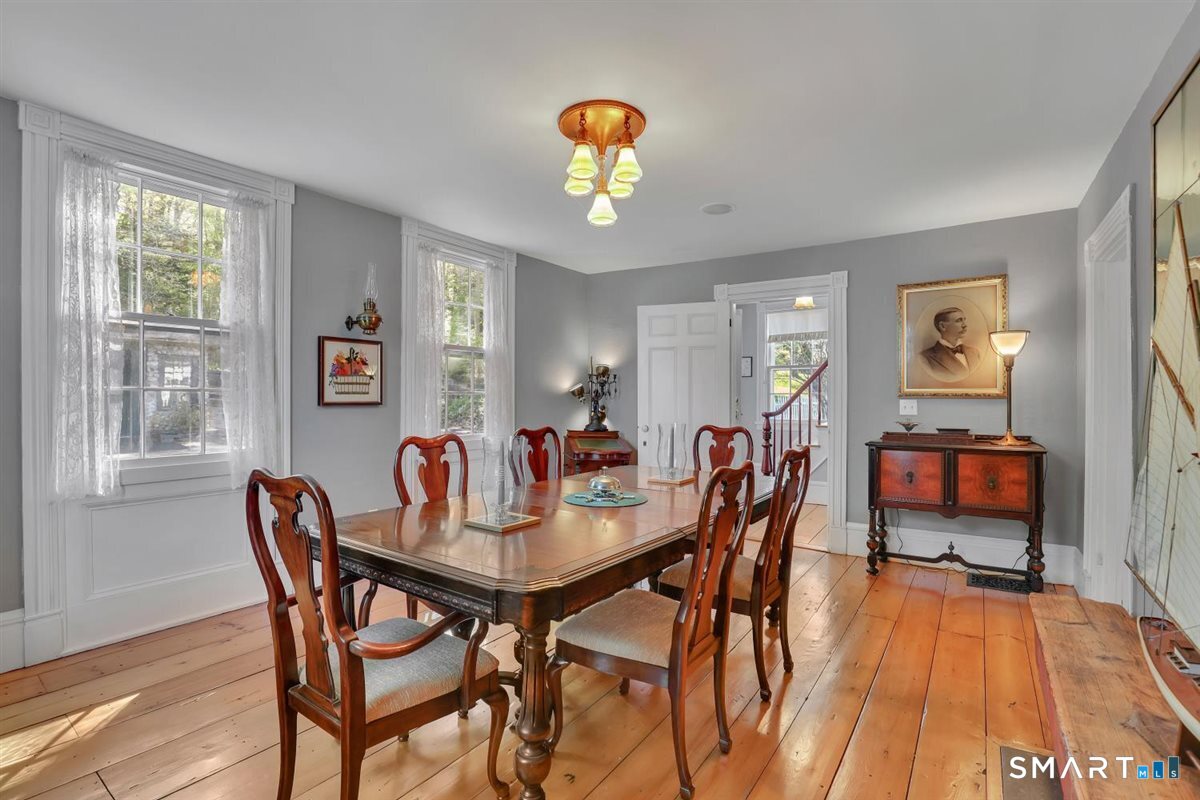 30 Knowles Road East Hampton CT 06424