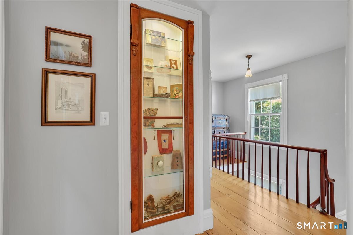 30 Knowles Road East Hampton CT 06424