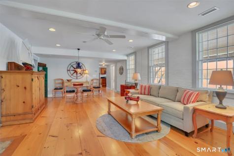 30 Knowles Road East Hampton CT 06424