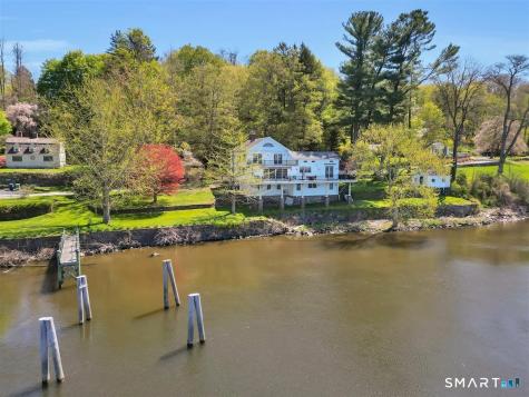30 Knowles Road East Hampton CT 06424