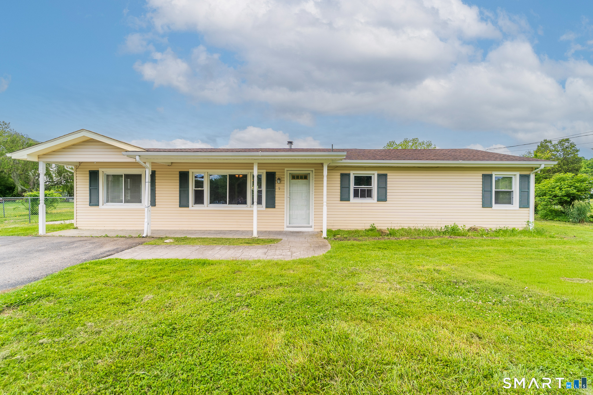 9 Rex Road Lisbon CT 06351