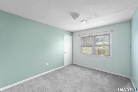 9 Rex Road Lisbon CT 06351