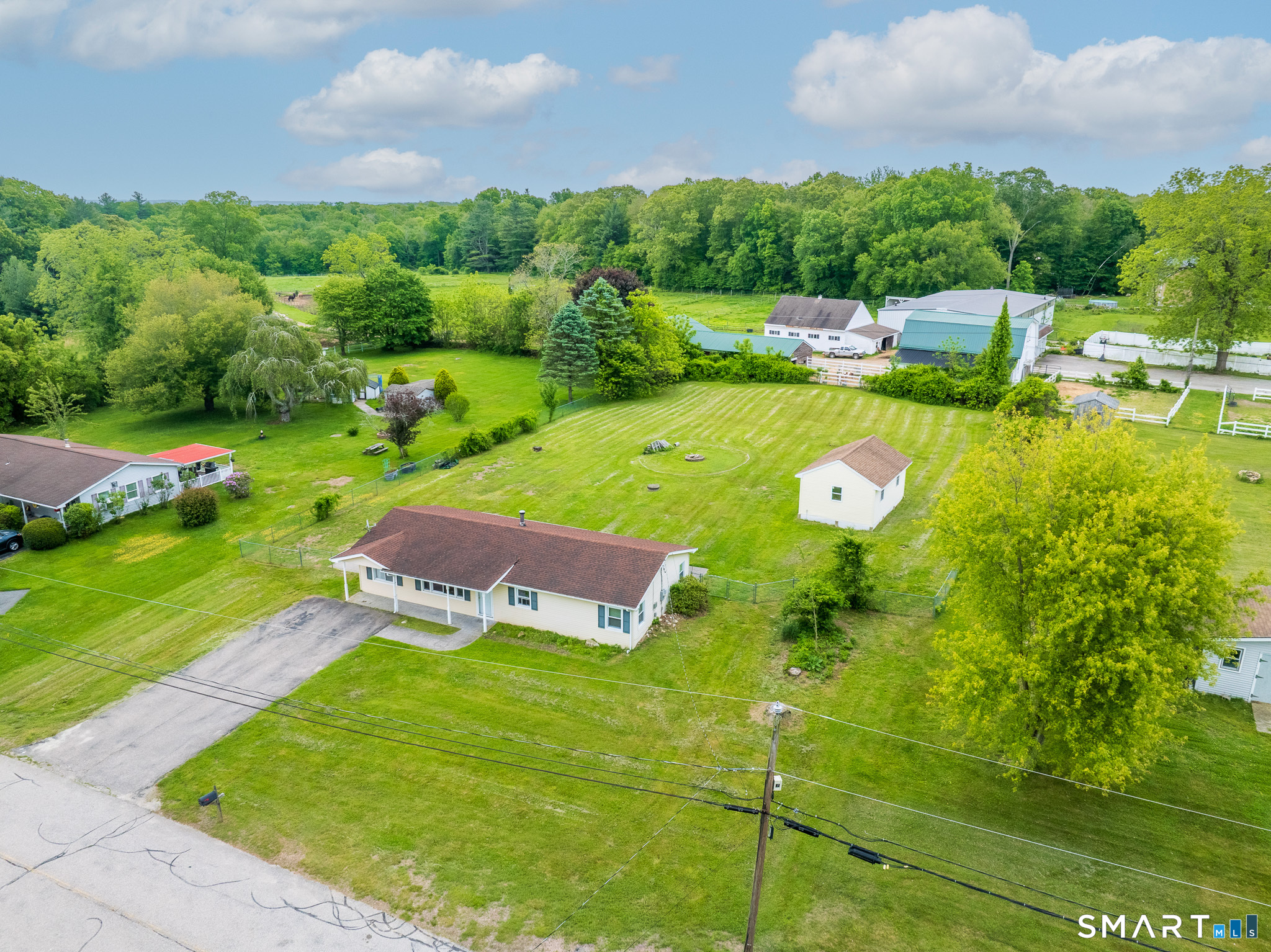 9 Rex Road Lisbon CT 06351