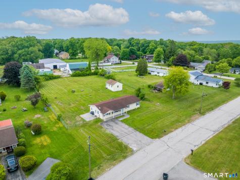 9 Rex Road Lisbon CT 06351
