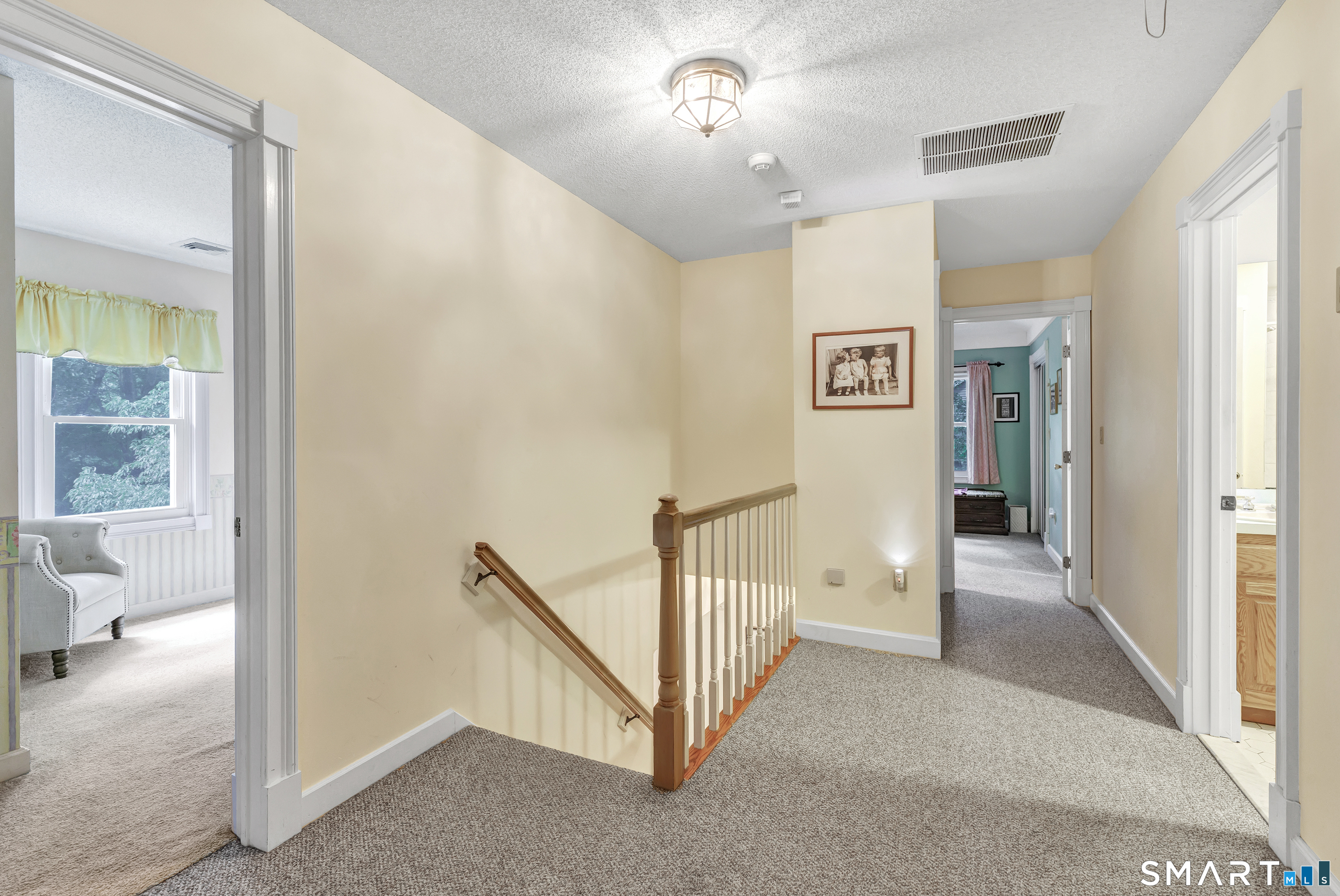 61 Greenbriar Road Oxford CT 06478