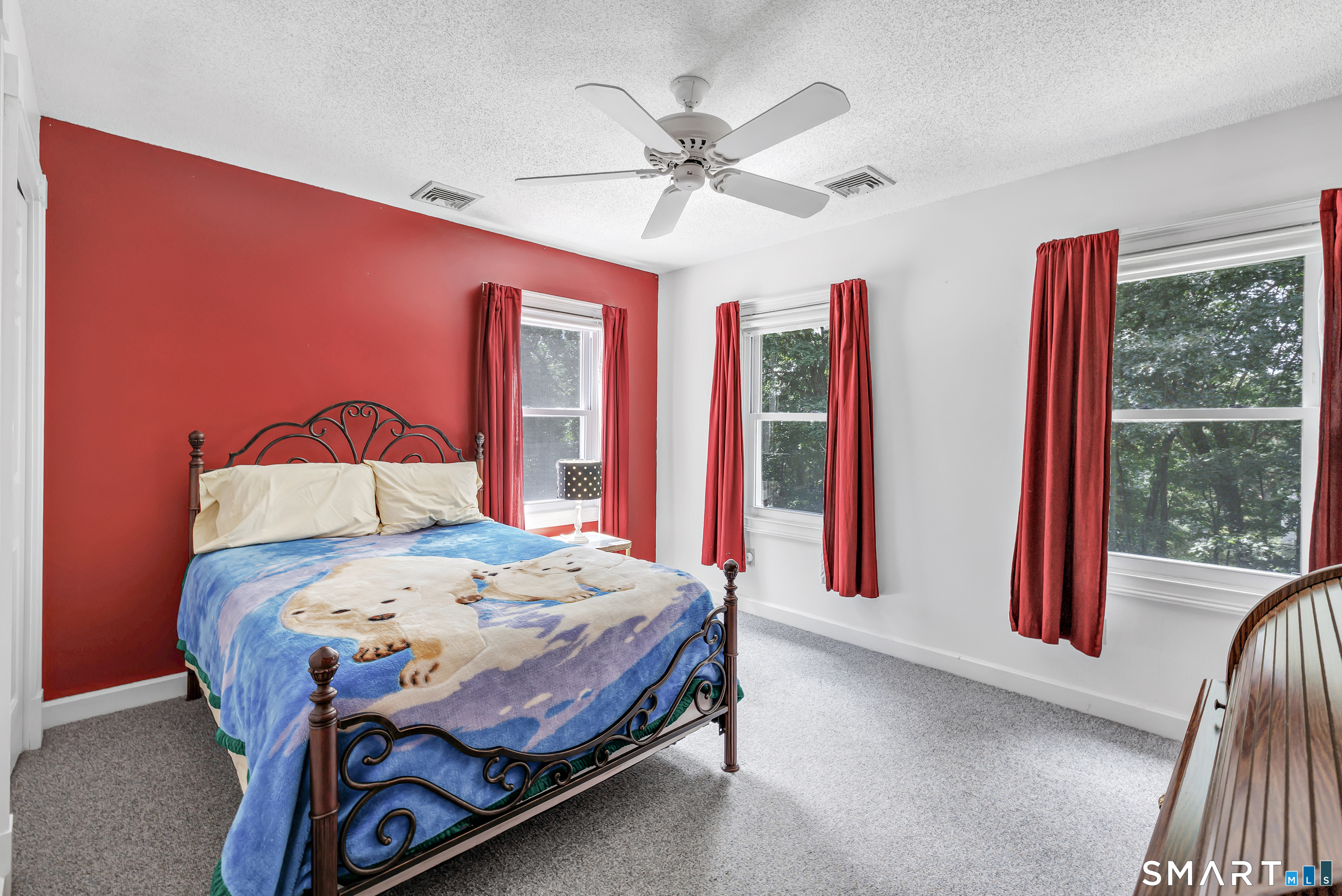 61 Greenbriar Road Oxford CT 06478