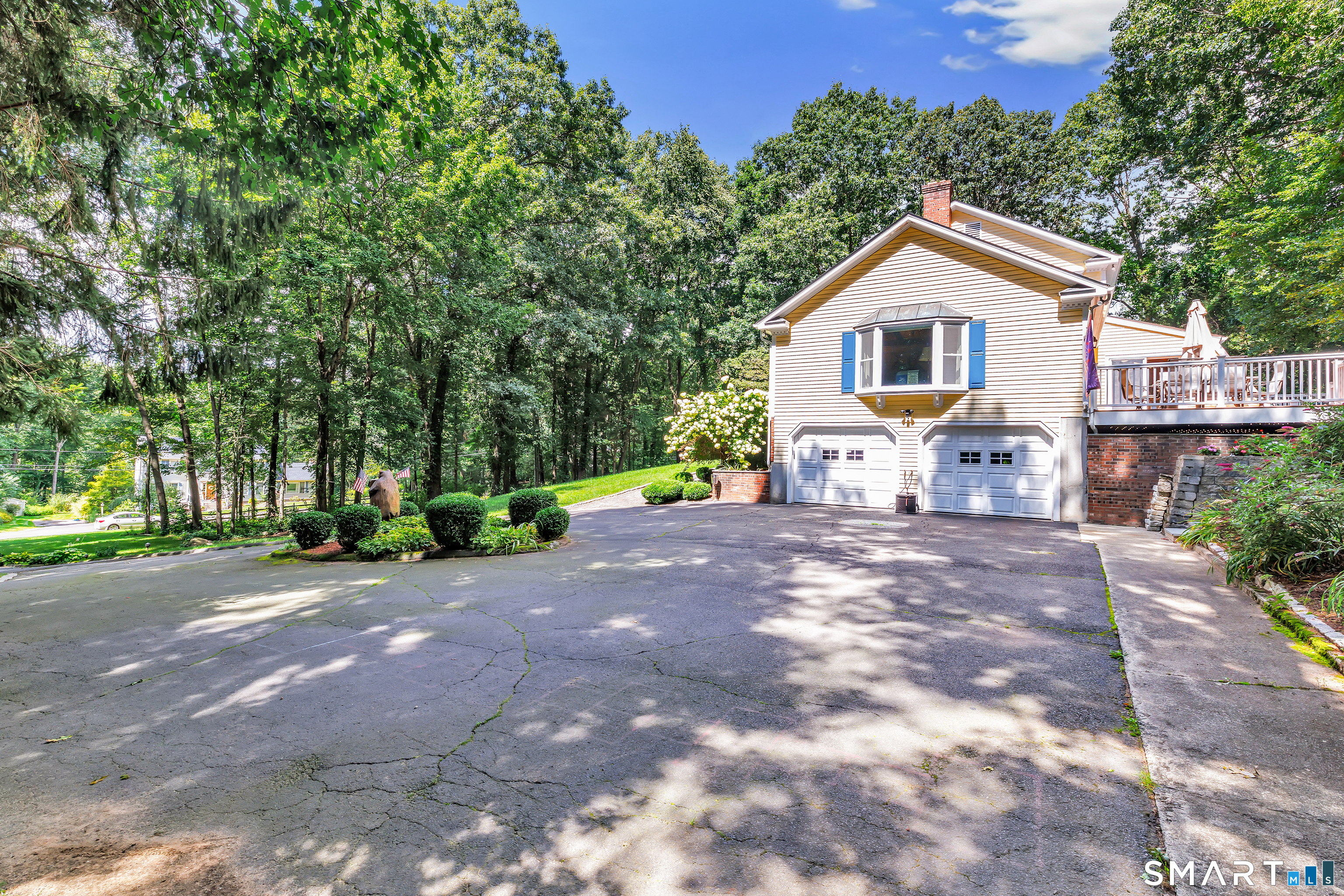 61 Greenbriar Road Oxford CT 06478