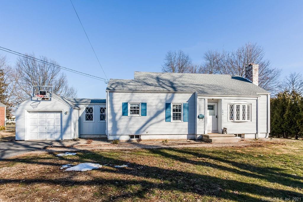 586 Maple Street Wethersfield CT 06109