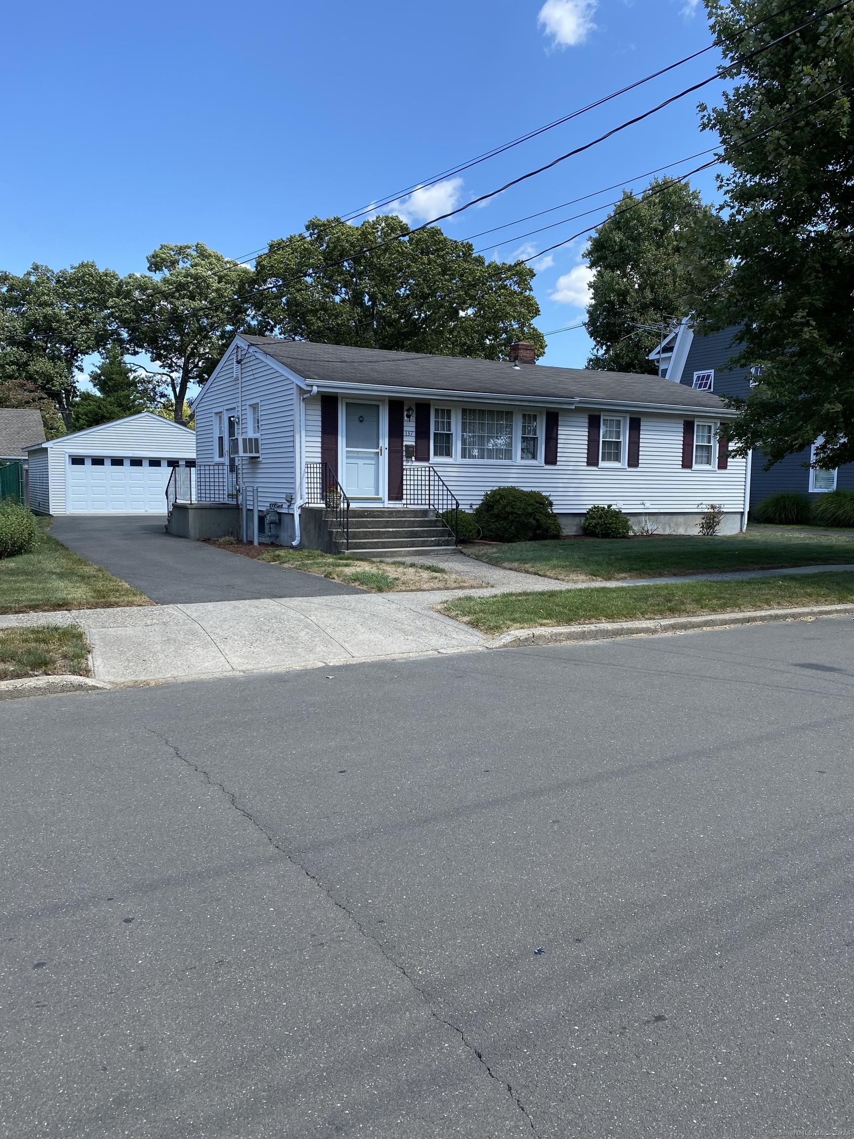137 Millard Street Fairfield CT 06824