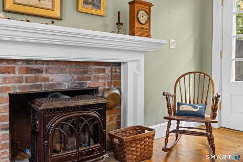 23 Starr Street New London CT 06320