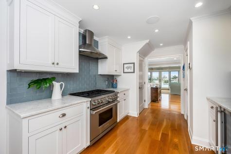 43 Rowayton Avenue Norwalk CT 06853