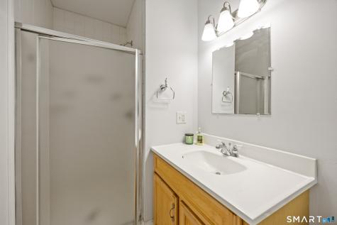 34 Clintonville Road North Haven CT 06473