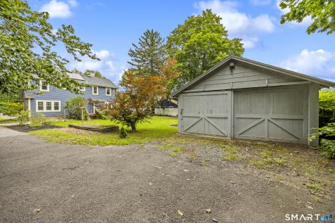 34 Clintonville Road North Haven CT 06473