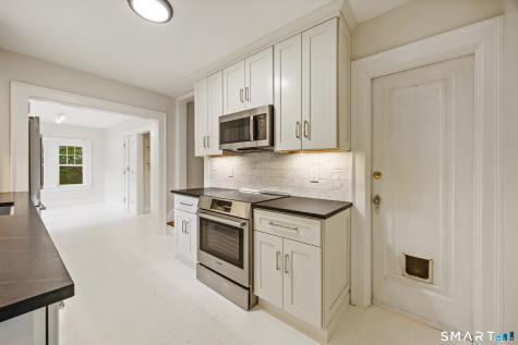 34 Clintonville Road North Haven CT 06473